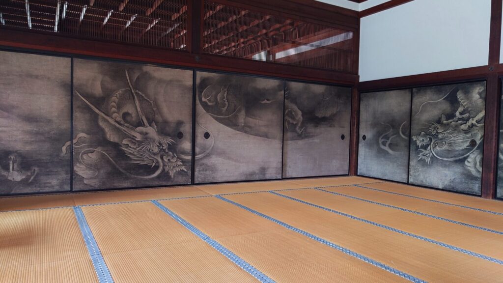 建仁寺雲龍図